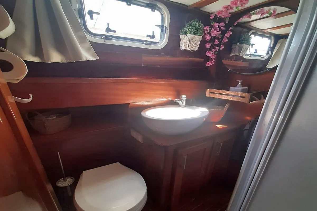 Gulet Motorsailer “Gan Gan” 27
