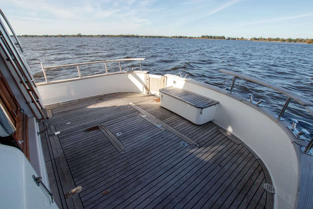 Sasga Yachts Menorquin 42 Flybridge 46