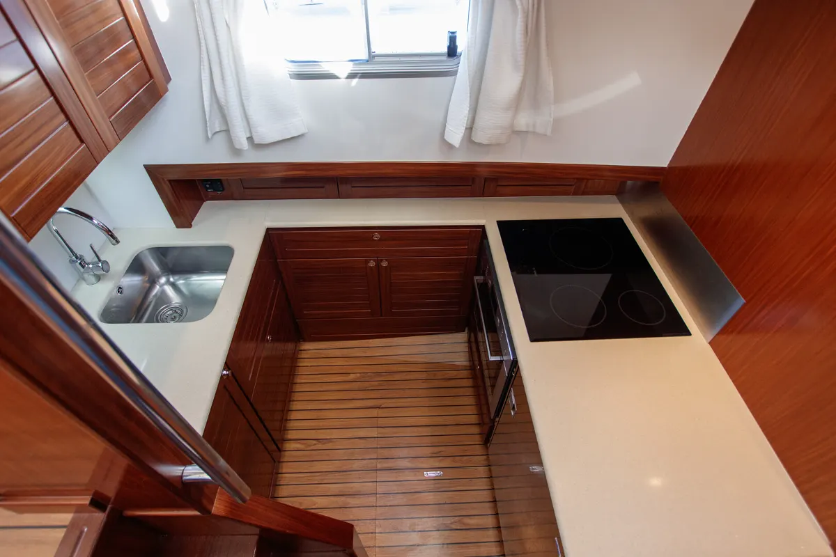 Sasga Yachts Menorquin 42 Flybridge 65