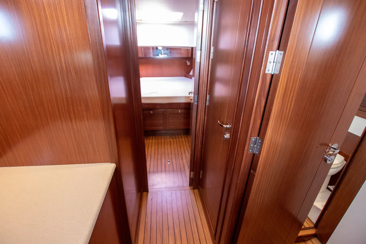 Sasga Yachts Menorquin 42 Flybridge 70