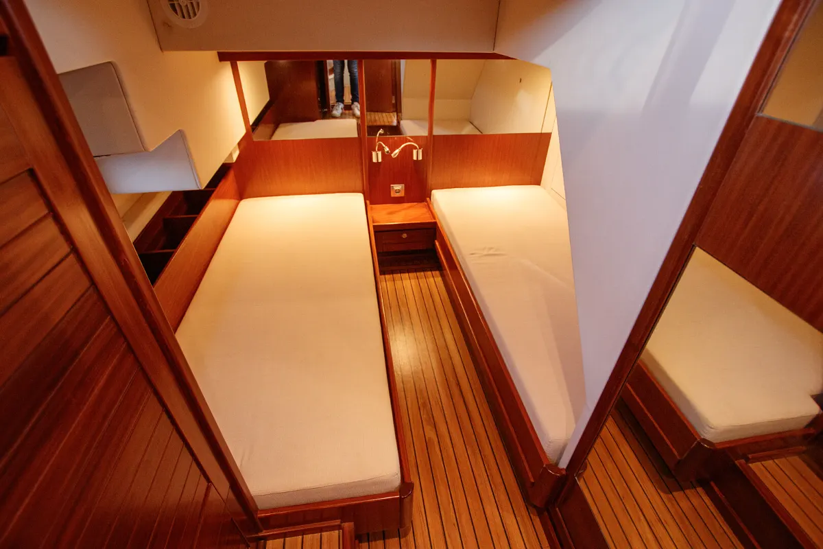 Sasga Yachts Menorquin 42 Flybridge 75