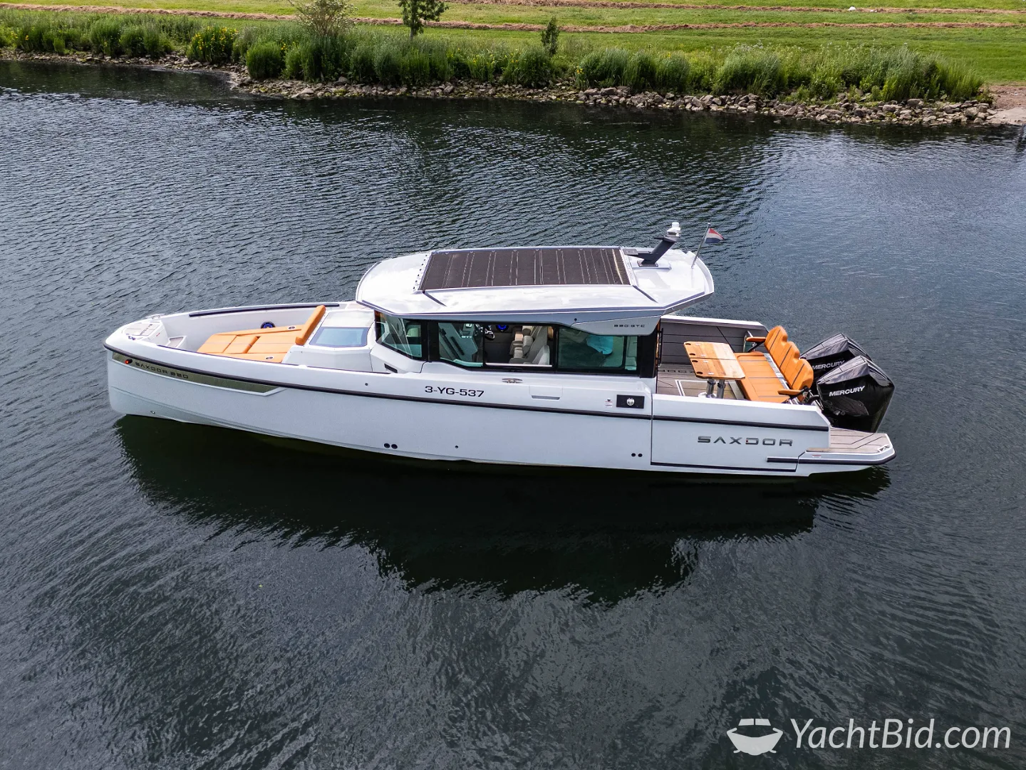 Saxdor 320 GTC motorjacht – foto 3 – kavel bij YachtBid, Dordrecht