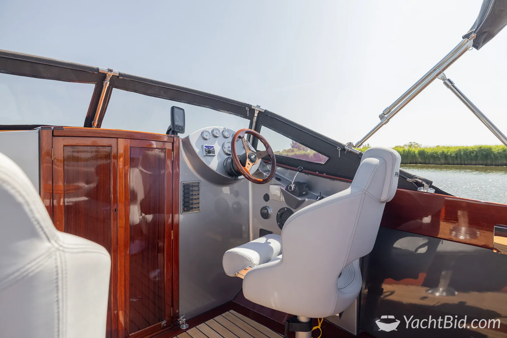 Custom Aluminium Tender motorjacht – foto 4 – kavel bij YachtBid, Loosdrecht