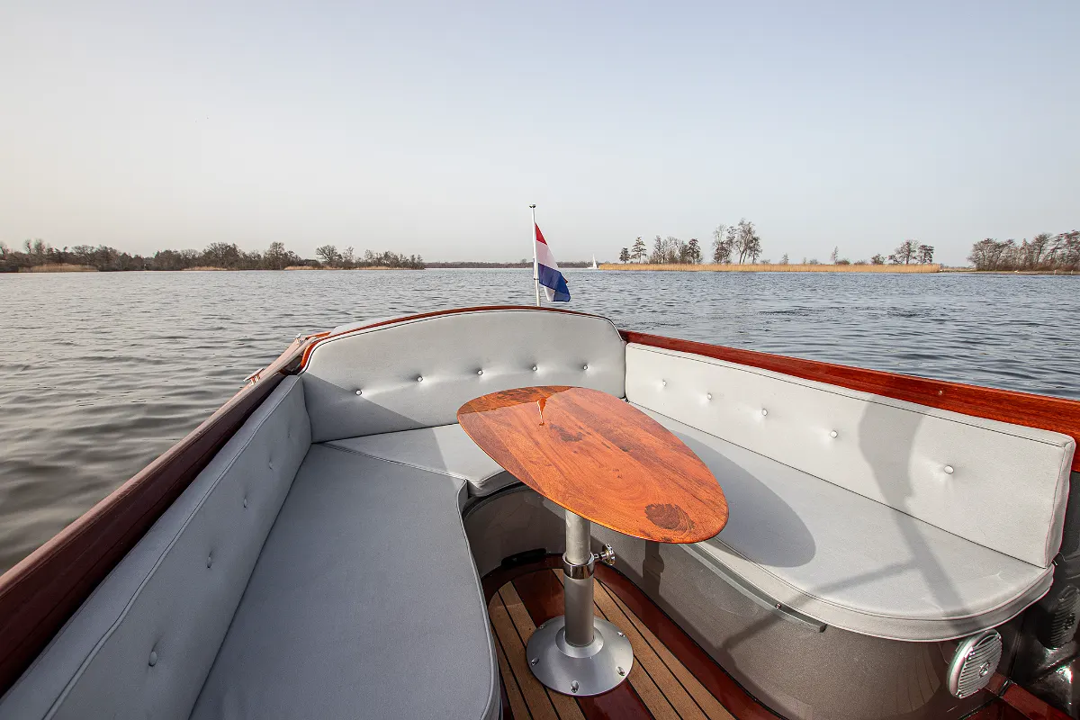 Custom Aluminium Tender 7