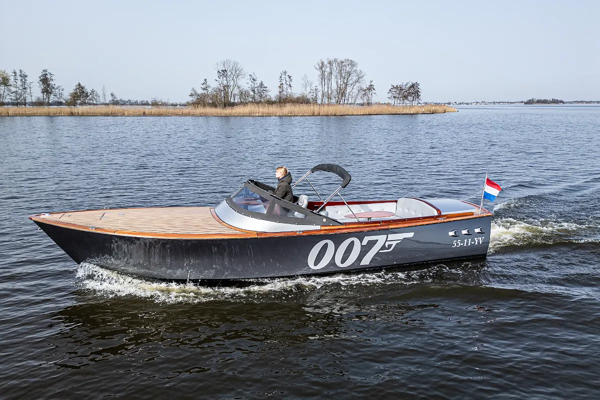 Custom Aluminium Tender 11