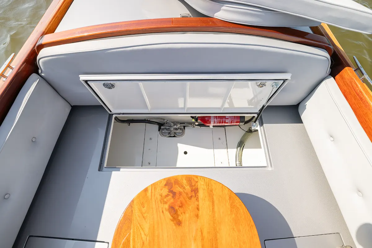 Custom Aluminium Tender 46