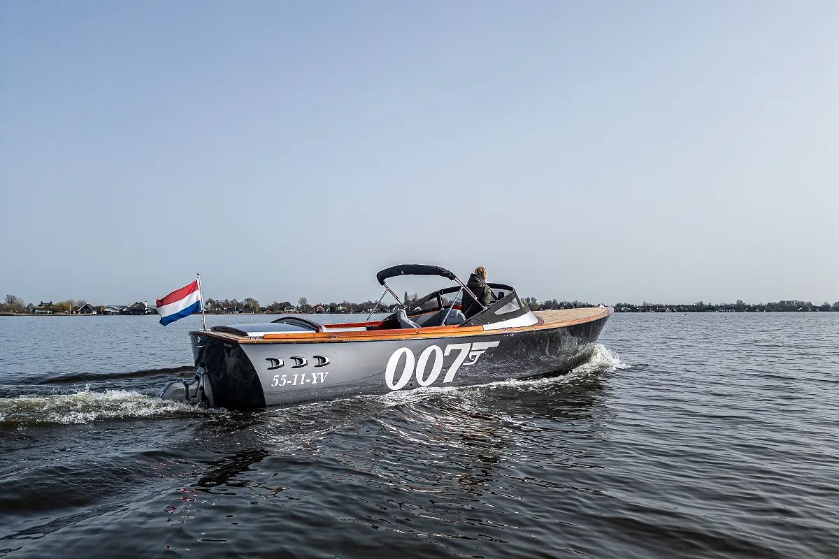 Custom Aluminium Tender 12