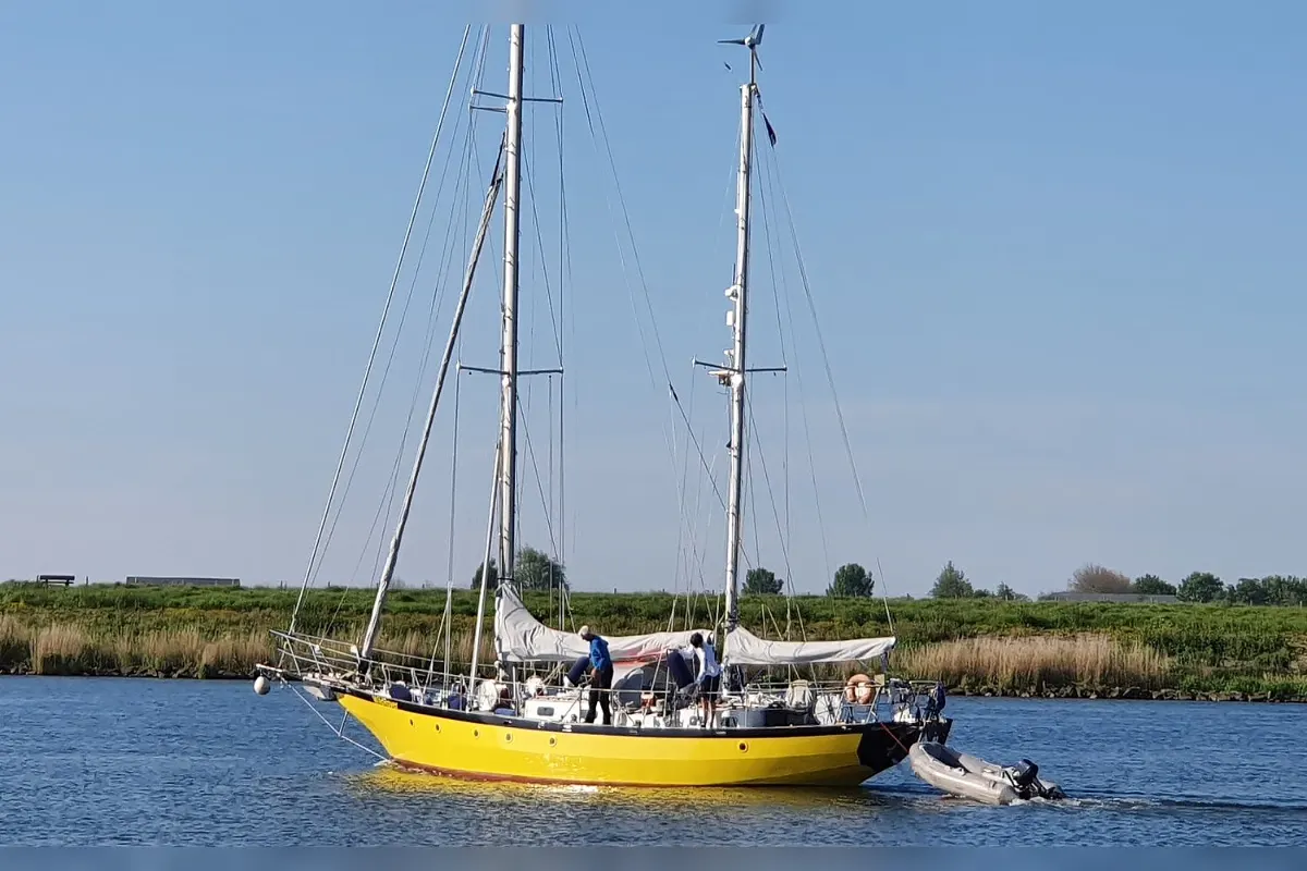 Alan Pape 46 Ketch 2
