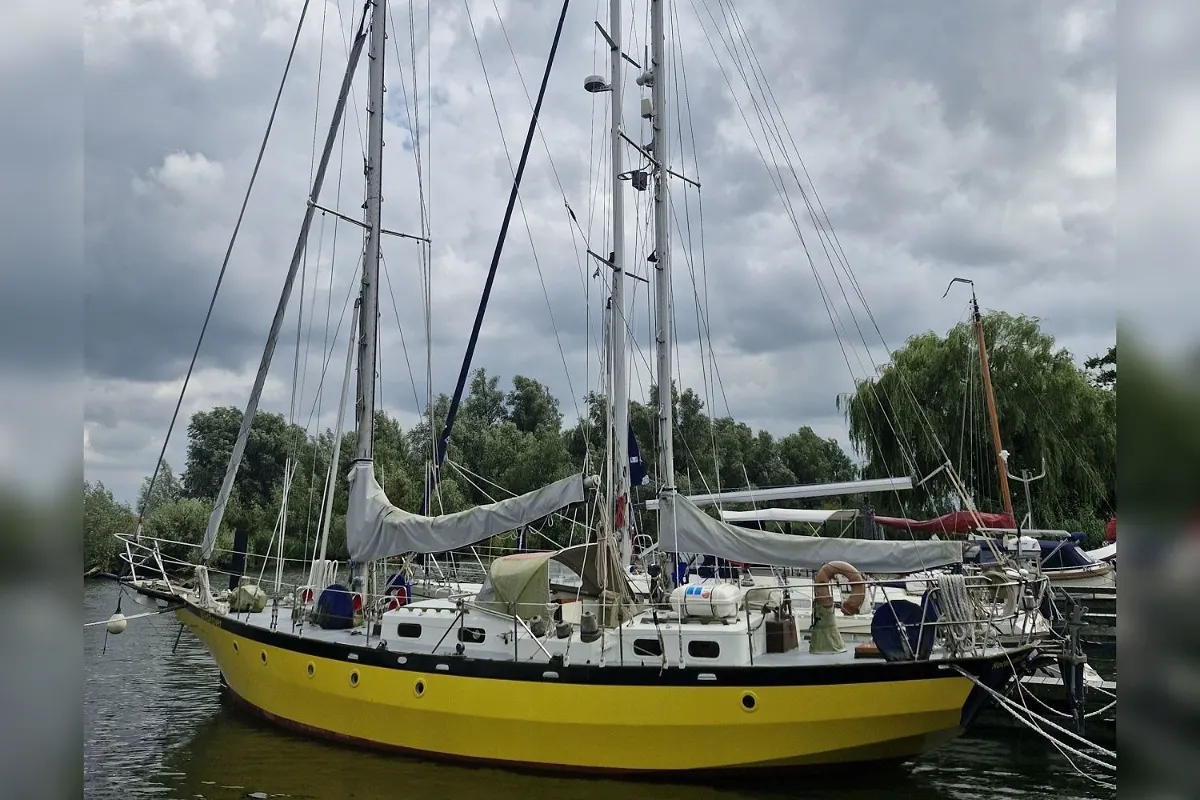 Alan Pape 46 Ketch 3