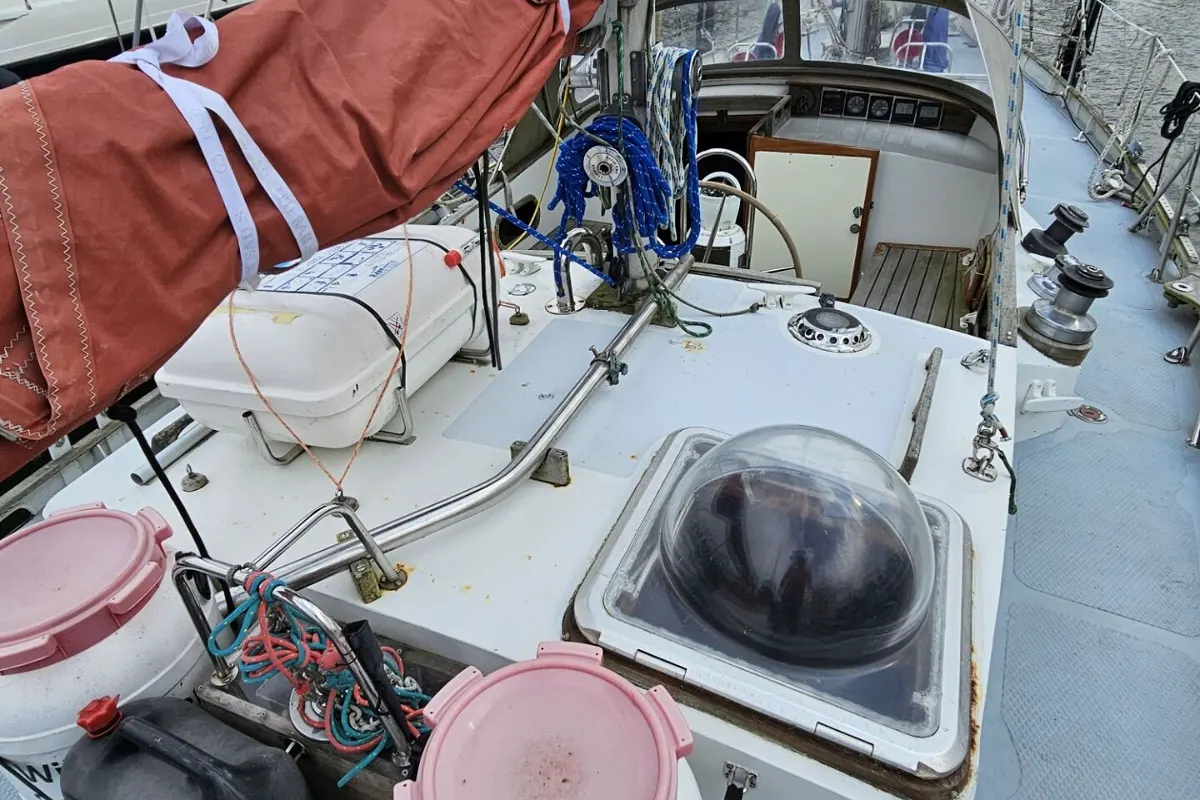 Alan Pape 46 Ketch 19