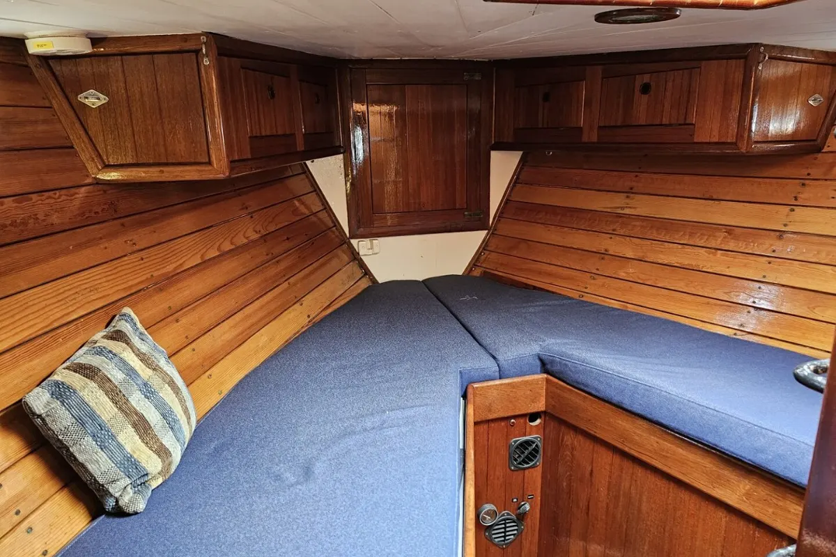 Alan Pape 46 Ketch 57