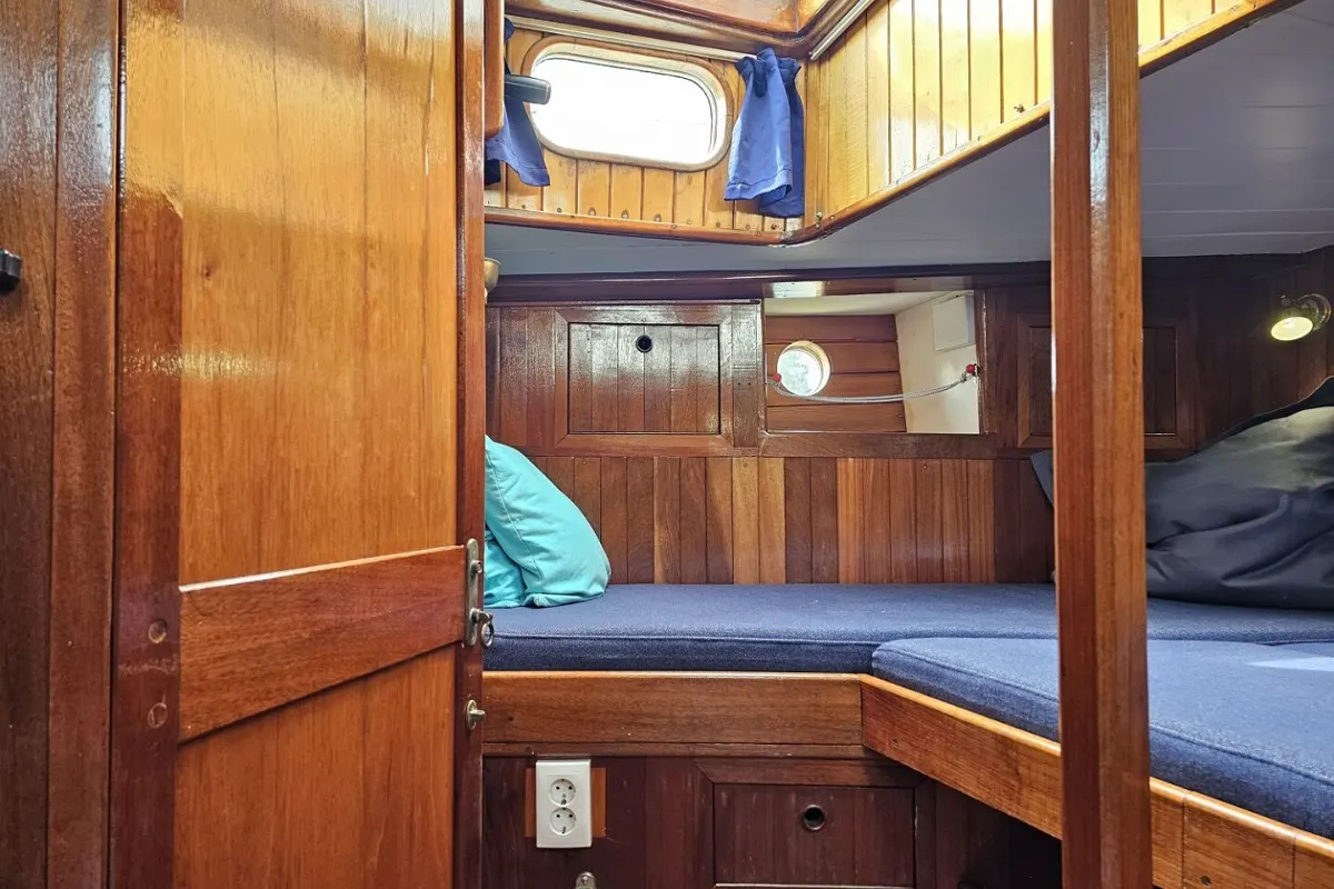Alan Pape 46 Ketch 59
