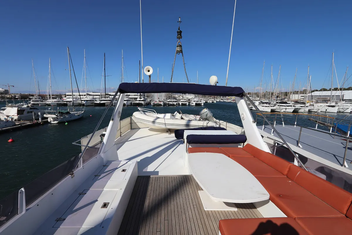 Marcelo Penna Trawler 70 38