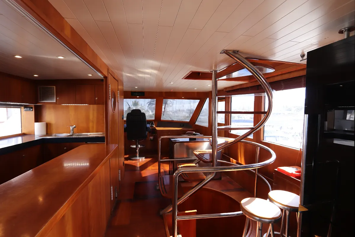 Marcelo Penna Trawler 70 105