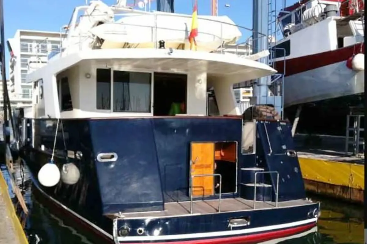 Marcelo Penna Trawler 70 25