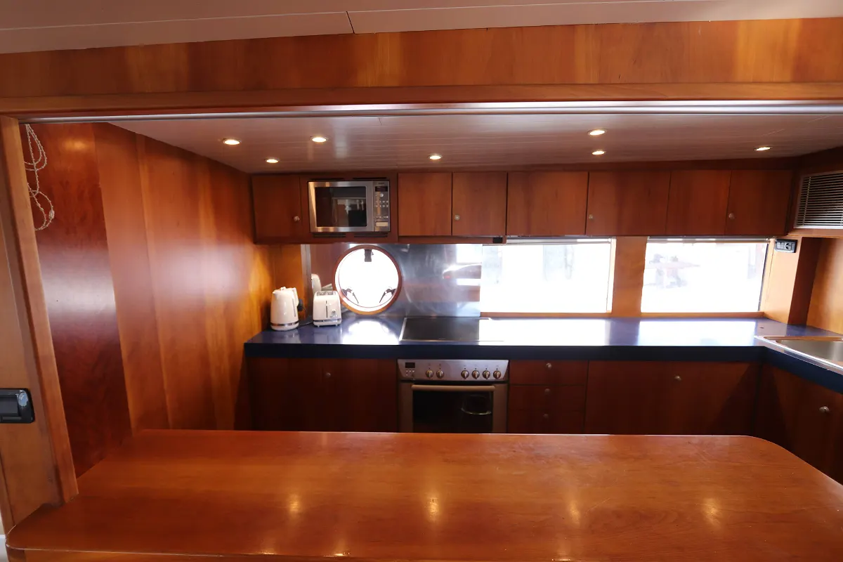 Marcelo Penna Trawler 70 128