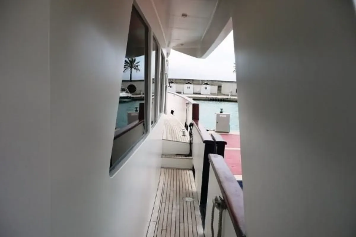 Marcelo Penna Trawler 70 30