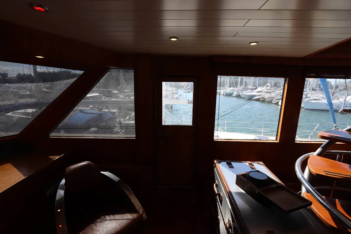 Marcelo Penna Trawler 70 155