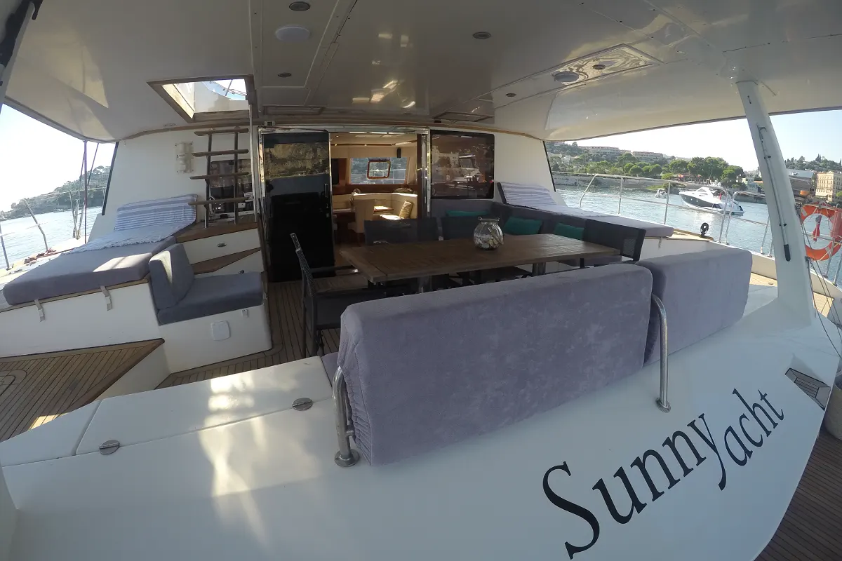 Sunreef 62 35