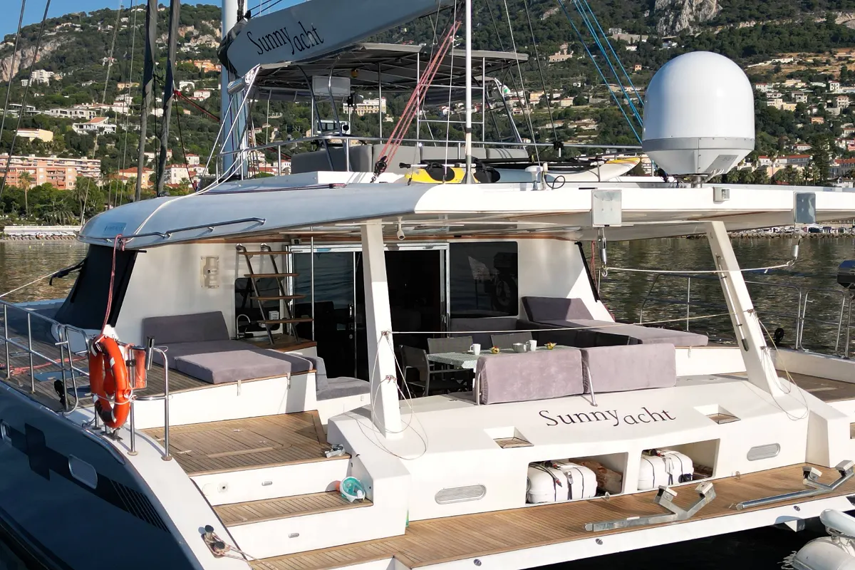 Sunreef 62 55