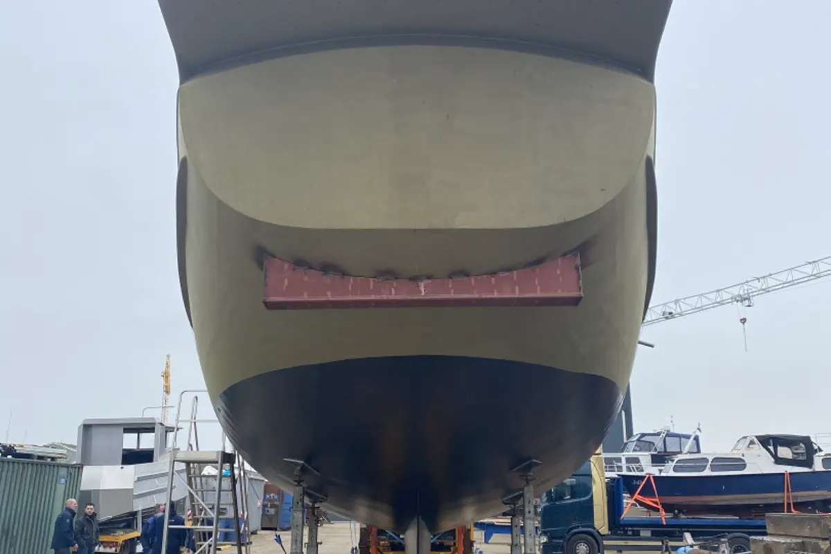 Helleman Steel Ketch Casco 24M 11