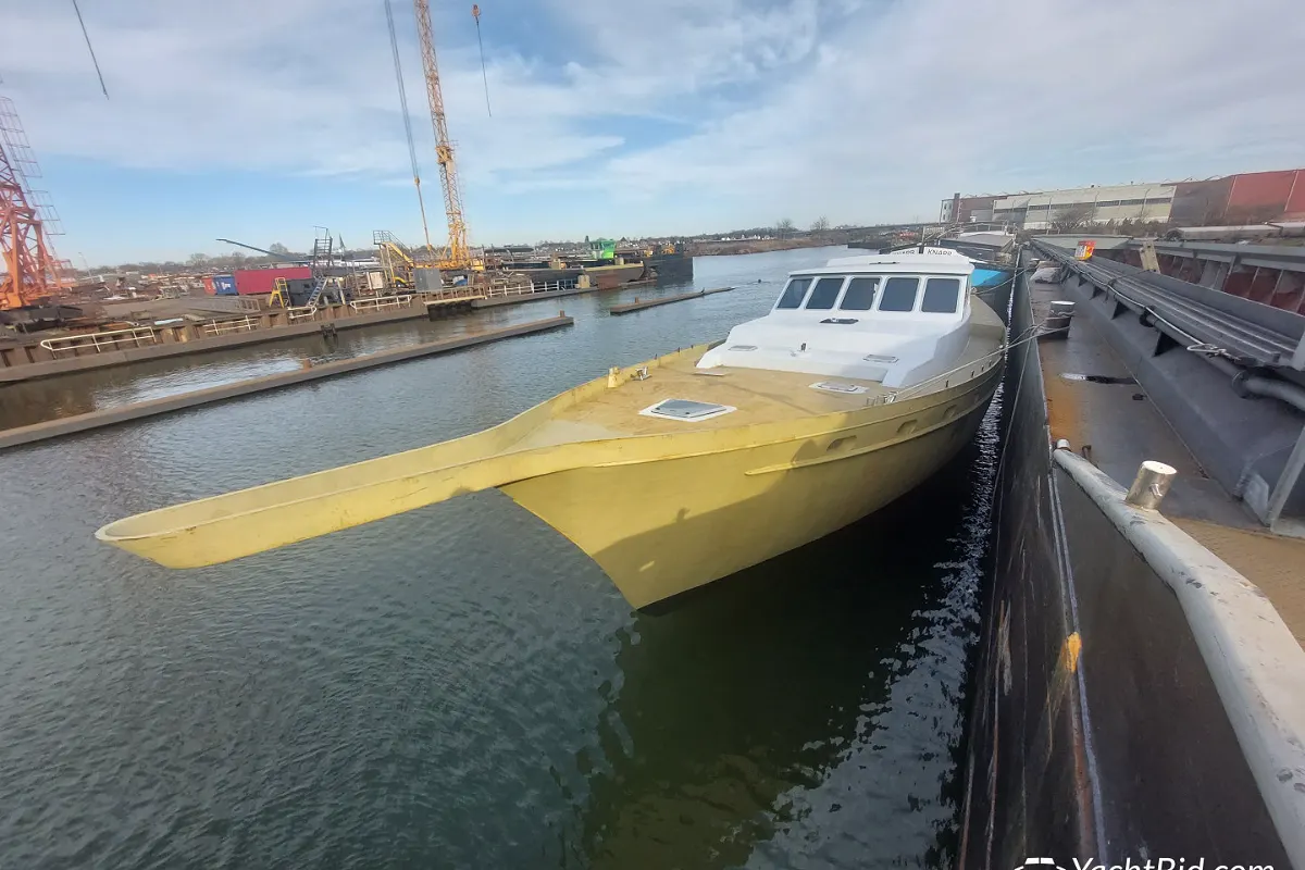 Helleman Steel Ketch Casco 24M 12