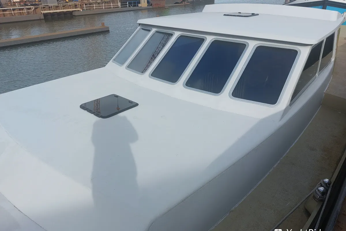 Helleman Steel Ketch Casco 24M 21