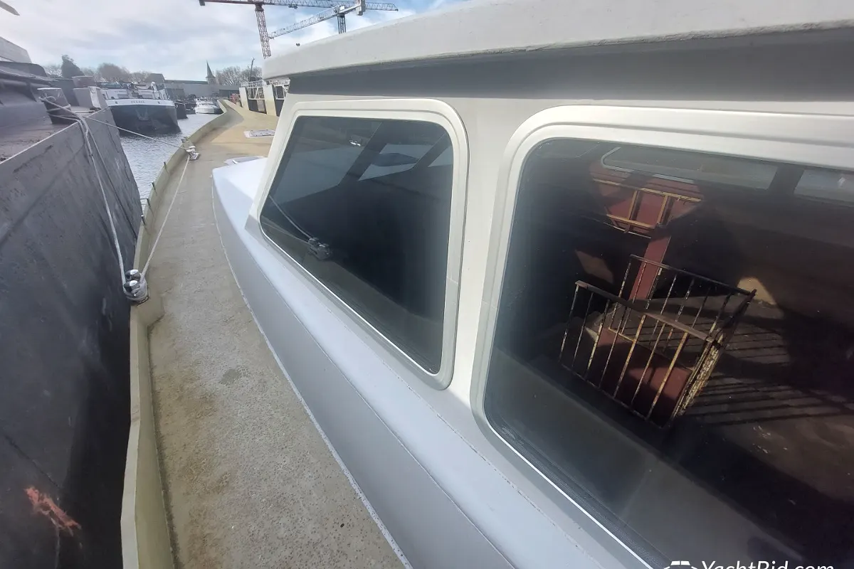 Helleman Steel Ketch Casco 24M 25
