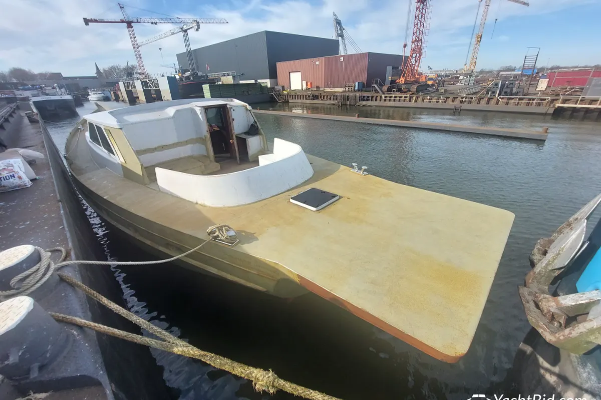 Helleman Steel Ketch Casco 24M 26