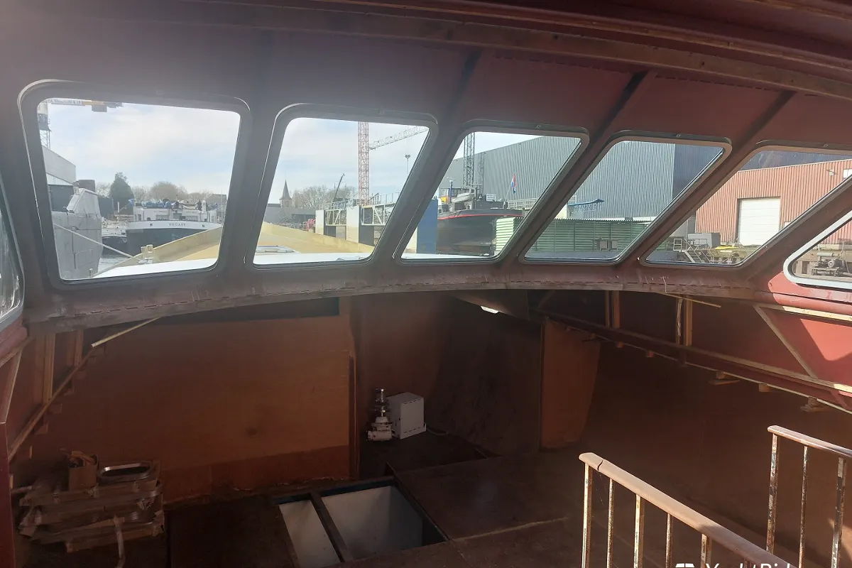 Helleman Steel Ketch Casco 24M 34