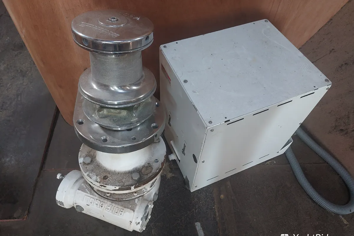 Helleman Steel Ketch Casco 24M 60