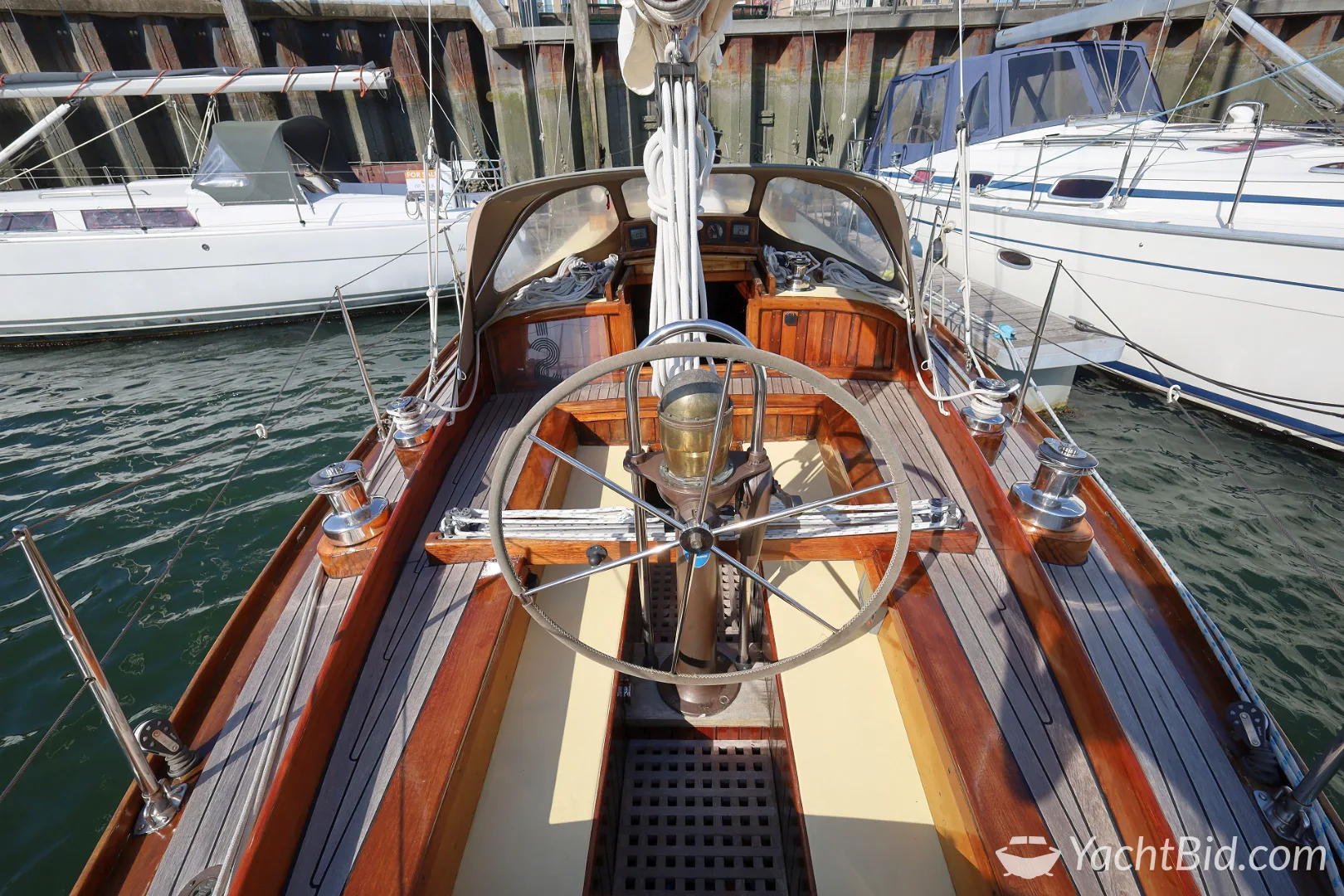 Max Oertz Bermudan Cutter 44ft zeiljacht – foto 2 – kavel bij YachtBid, Rm