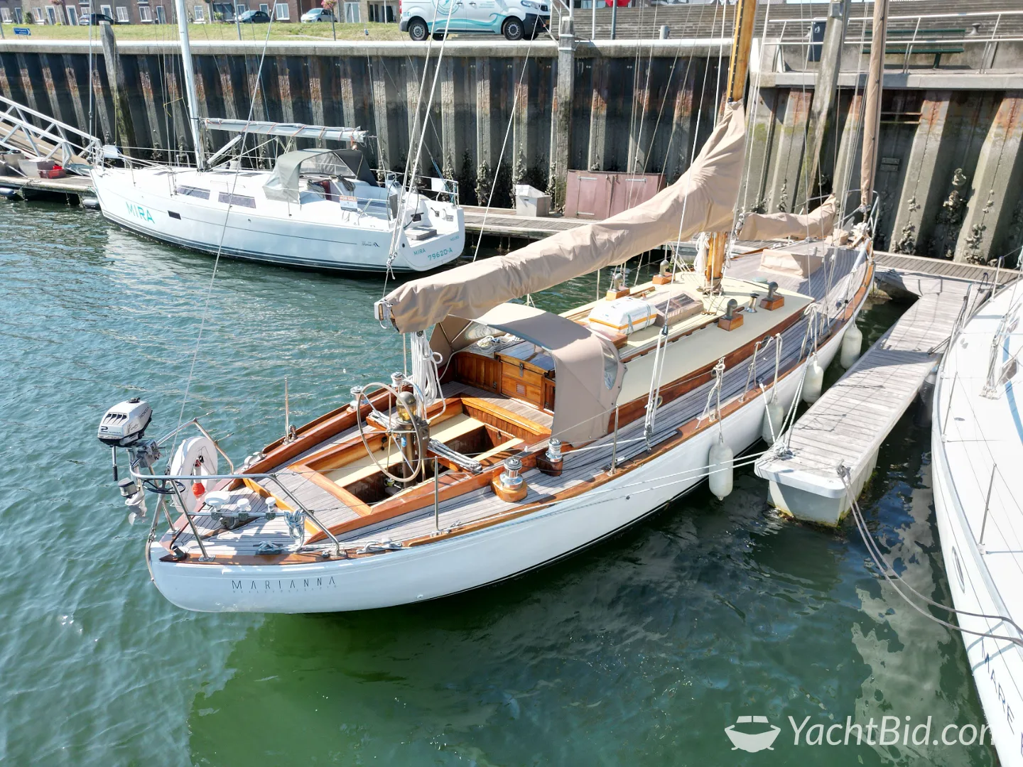Max Oertz Bermudan Cutter 44ft zeiljacht – foto 7 – kavel bij YachtBid, Rm