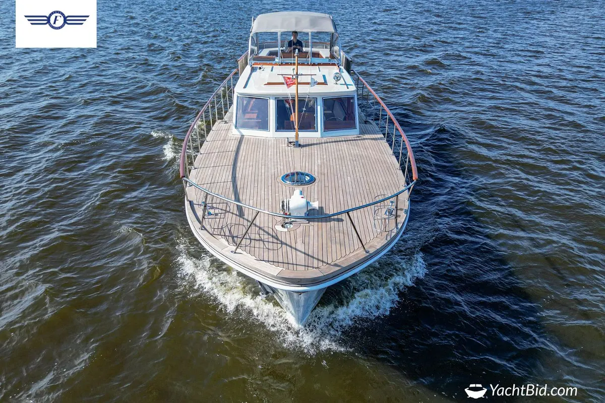 Feadship Van Lent ''MUMTAJ'' 6