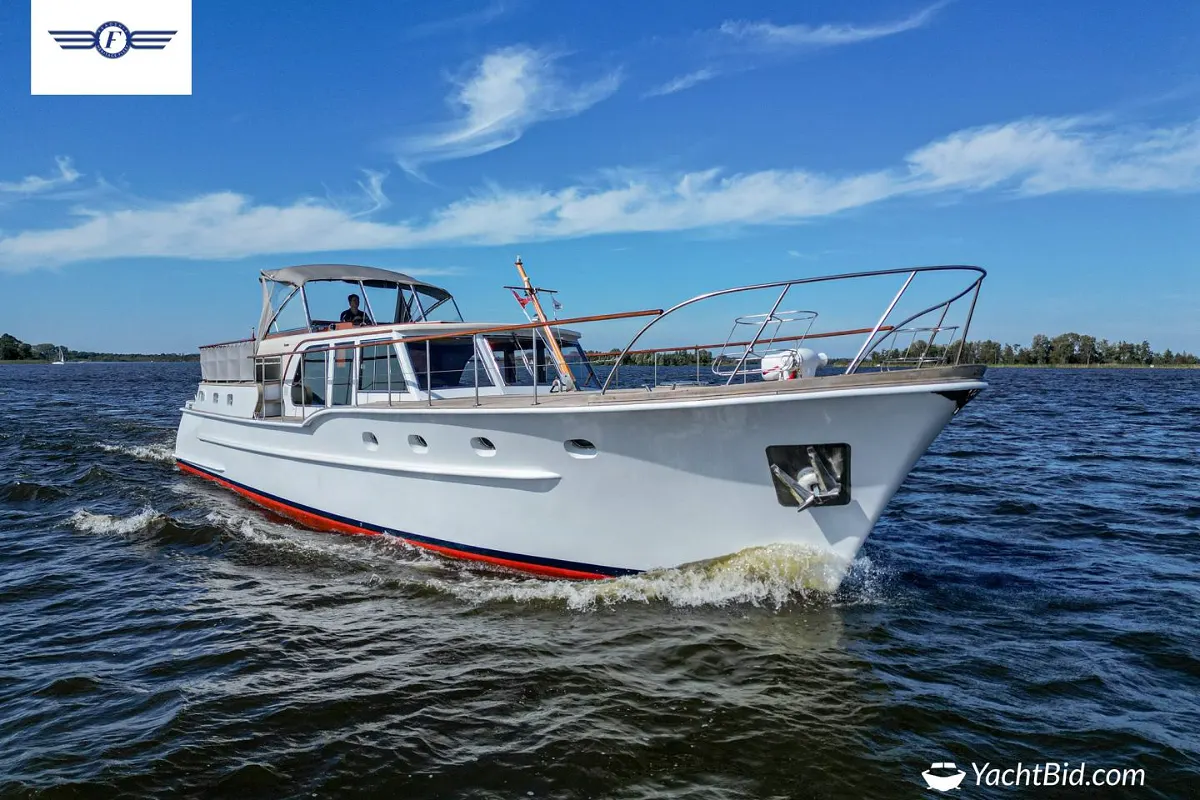Feadship Van Lent ''MUMTAJ'' 8