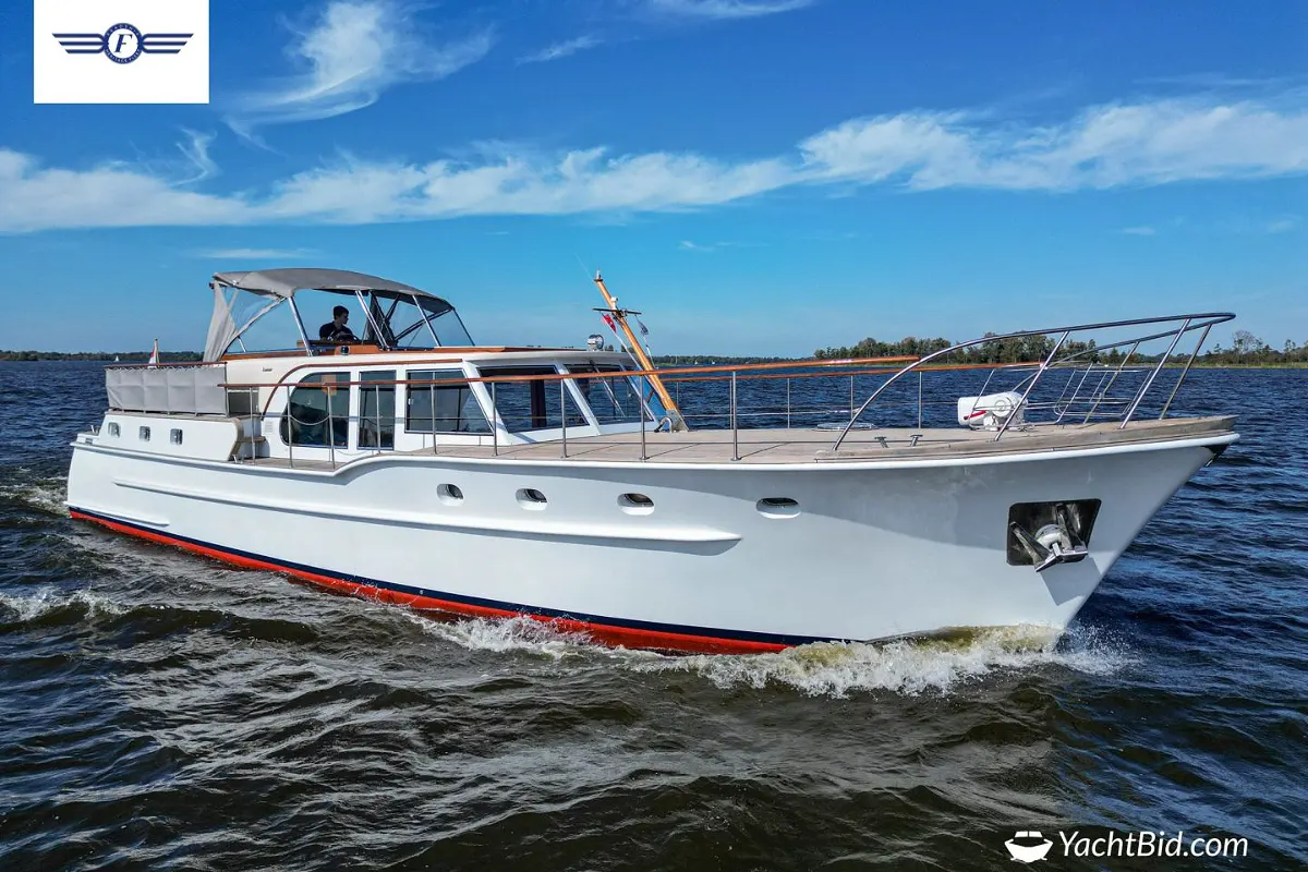 Feadship Van Lent ''MUMTAJ'' 10