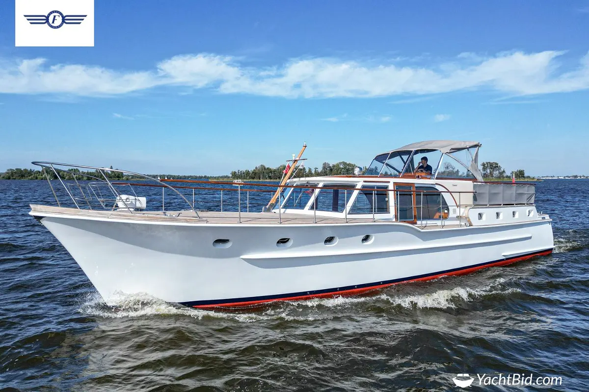 Feadship Van Lent ''MUMTAJ'' 24