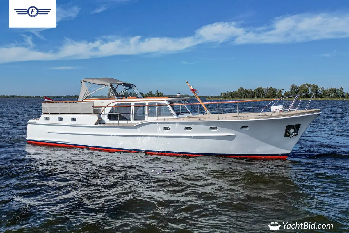 Feadship Van Lent ''MUMTAJ'' 34