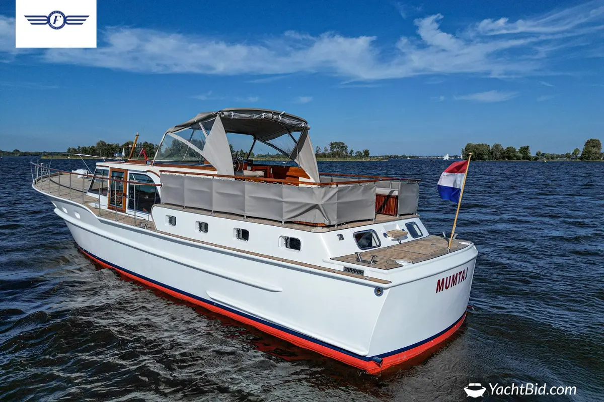 Feadship Van Lent ''MUMTAJ'' 39