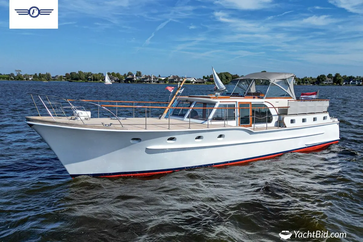 Feadship Van Lent ''MUMTAJ'' 48
