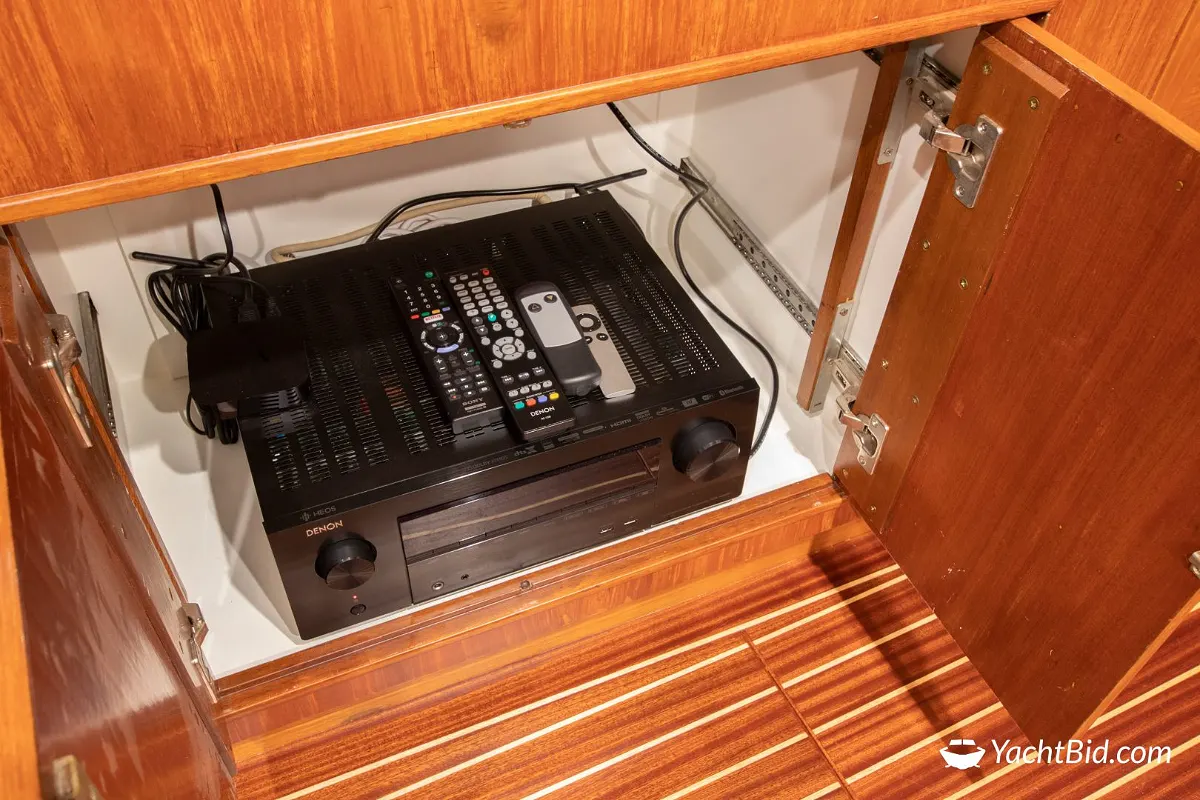 Feadship Van Lent ''MUMTAJ'' 61