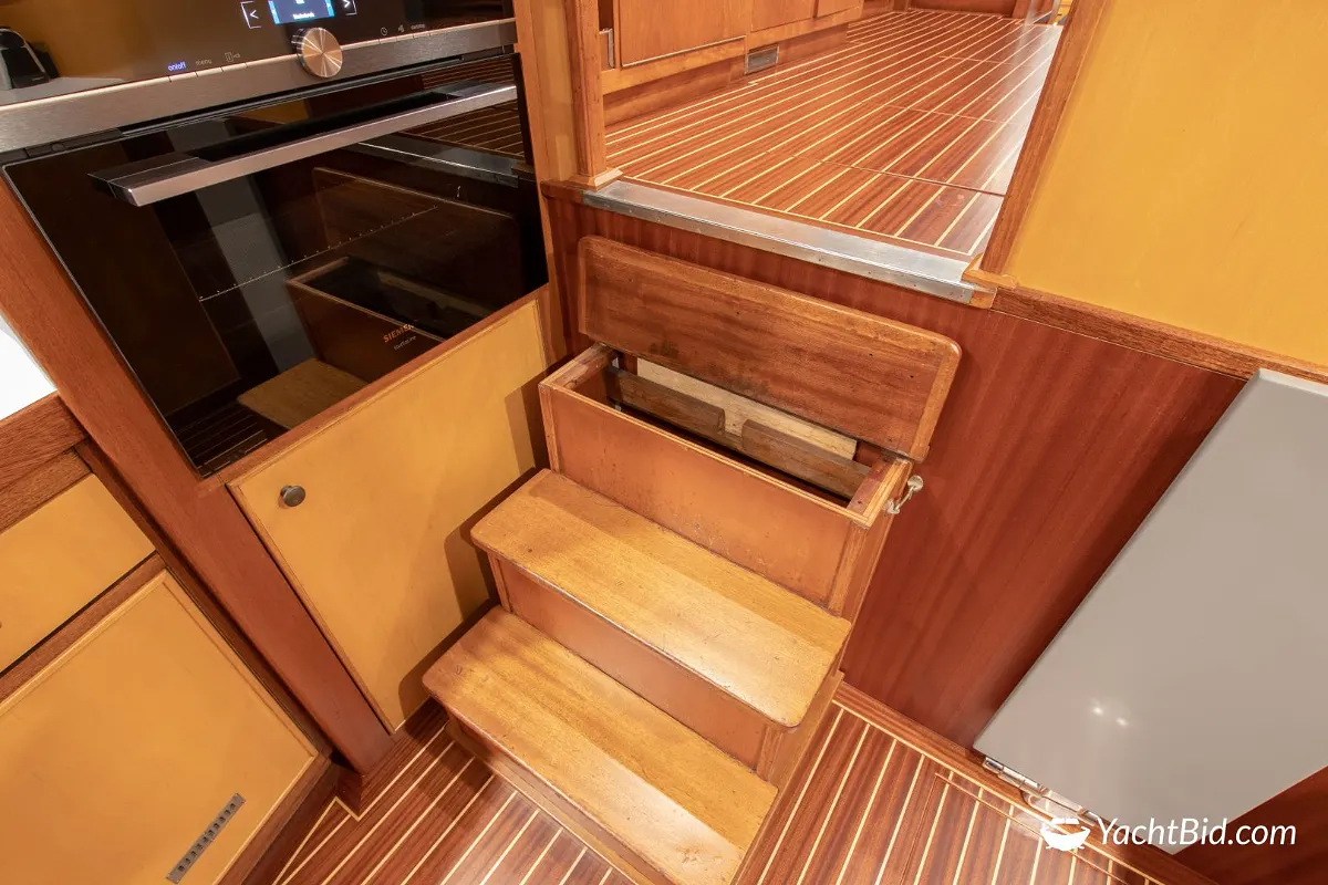 Feadship Van Lent ''MUMTAJ'' 76