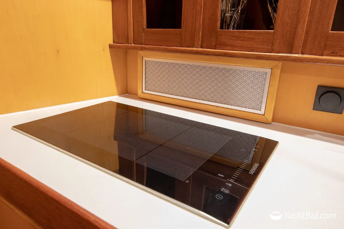 Feadship Van Lent ''MUMTAJ'' 82