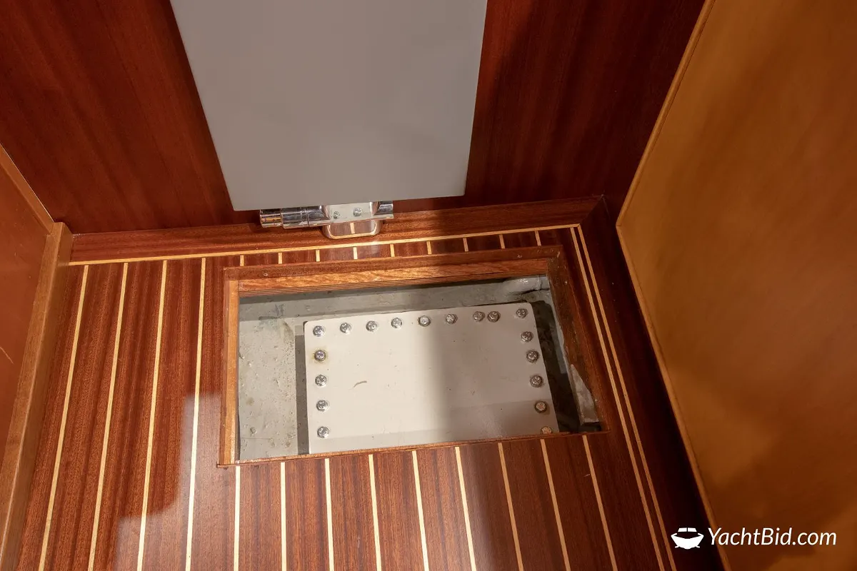 Feadship Van Lent ''MUMTAJ'' 86