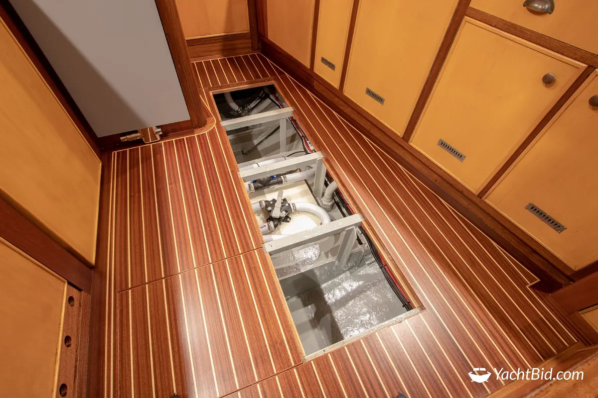 Feadship Van Lent ''MUMTAJ'' 87