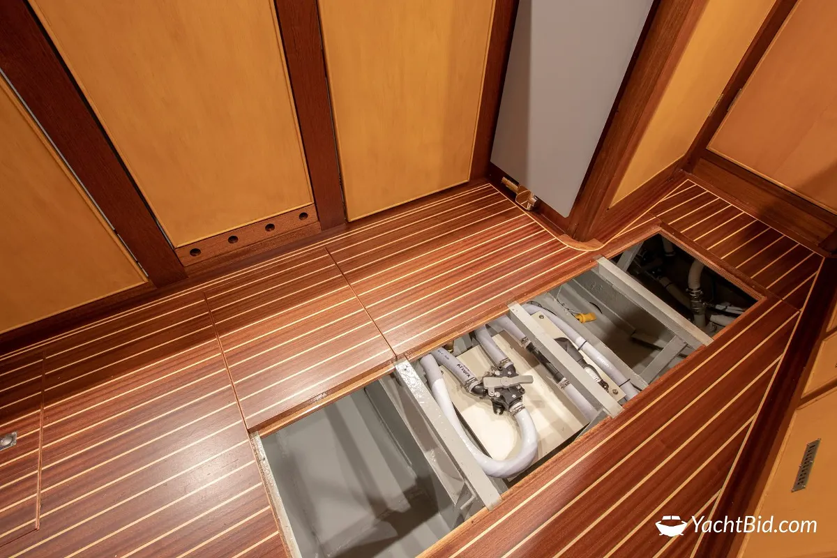 Feadship Van Lent ''MUMTAJ'' 88