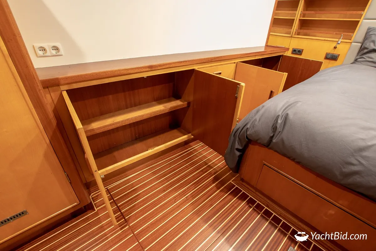 Feadship Van Lent ''MUMTAJ'' 110