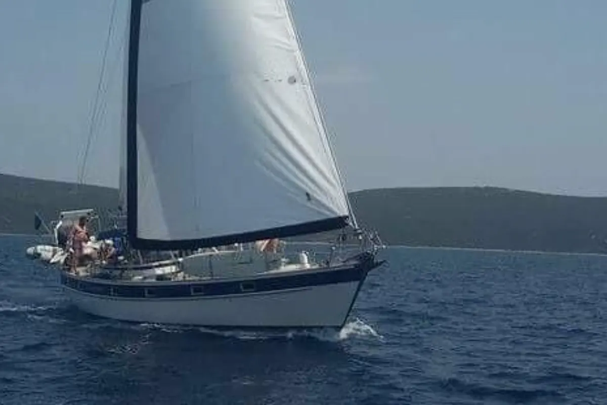 Hallberg Rassy 49 11