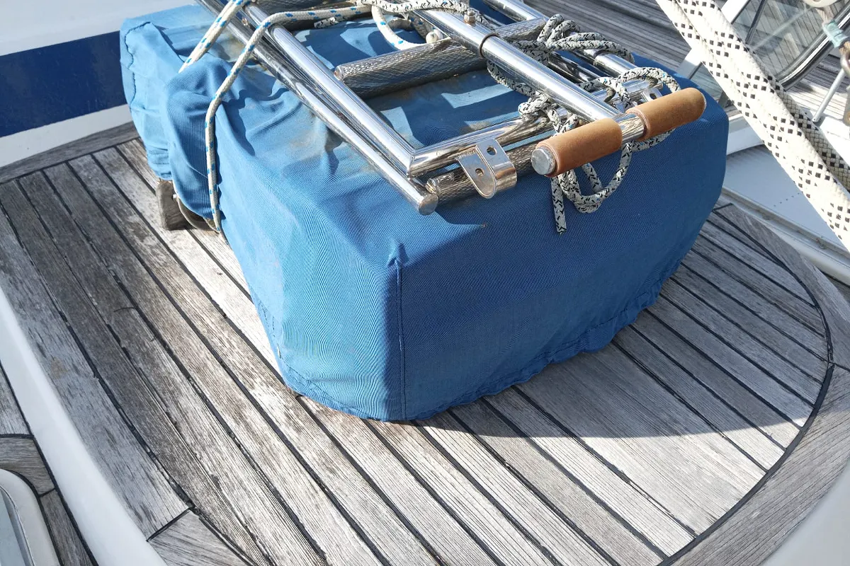 Hallberg Rassy 49 39