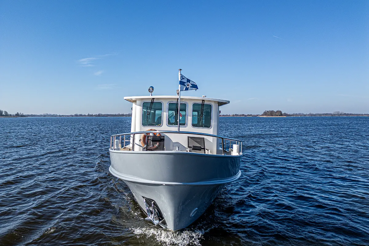 Live Aboard 1800 6